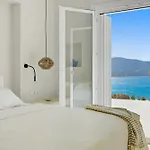 Eos Villa *
